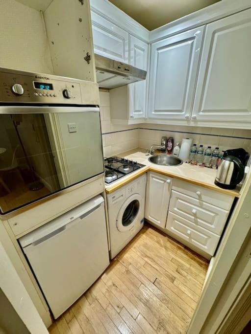 Victoria - 1 Bedroom Appartment 4 People ลอนดอน ภายนอก รูปภาพ